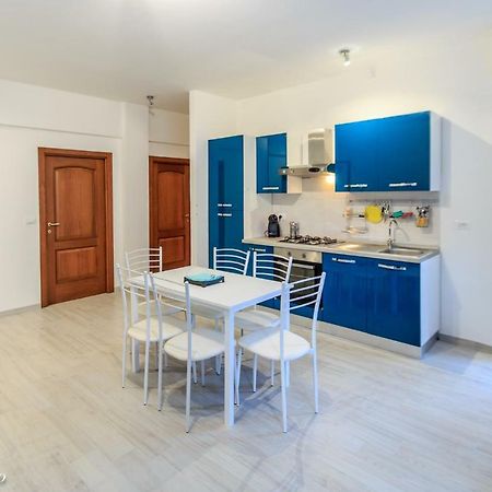 Appartamento Ristrutturato A Nuovo !!! Varazze Exterior foto