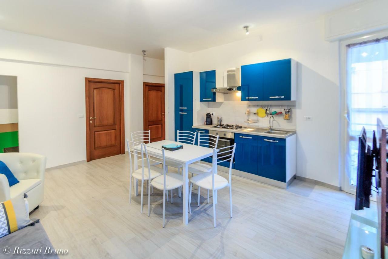 Appartamento Ristrutturato A Nuovo !!! Varazze Exterior foto
