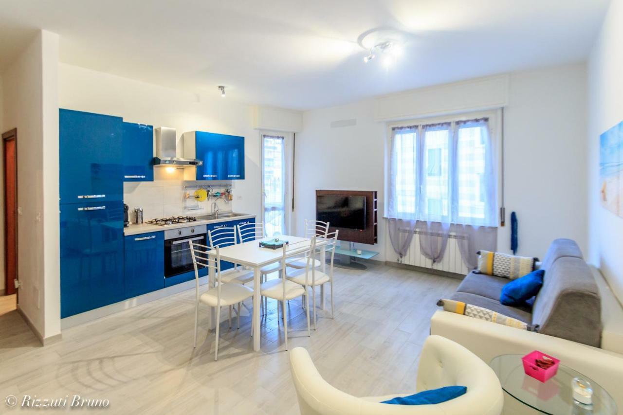 Appartamento Ristrutturato A Nuovo !!! Varazze Exterior foto