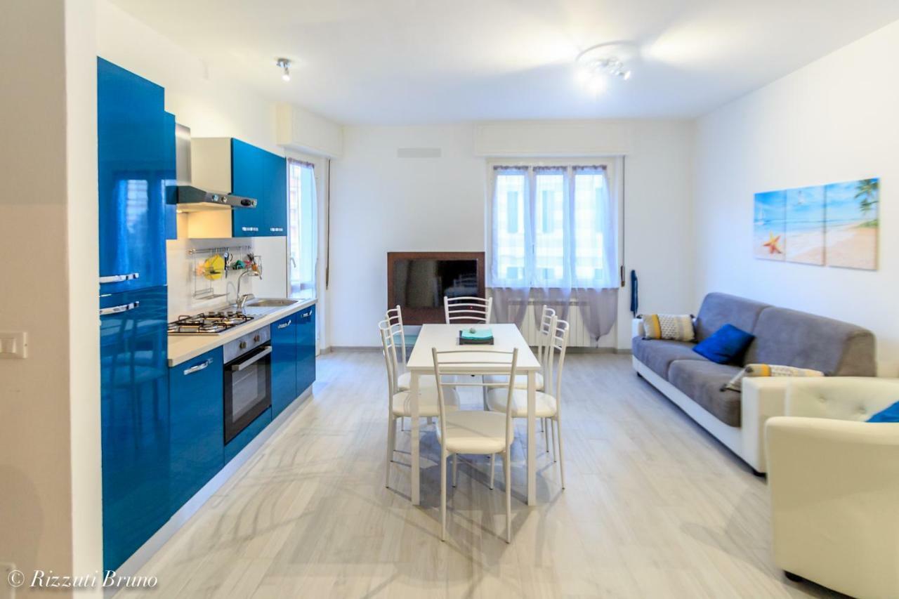 Appartamento Ristrutturato A Nuovo !!! Varazze Exterior foto